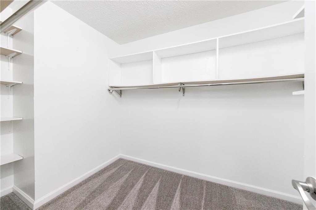 838 Lake Hollow Boulevard SW