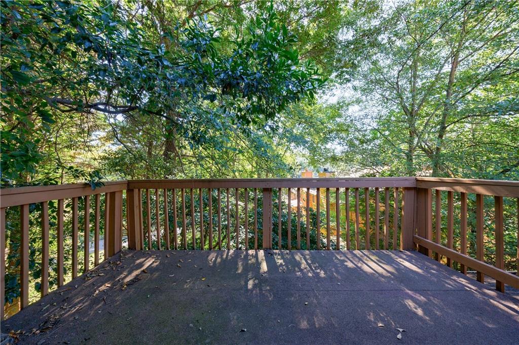 838 Lake Hollow Boulevard SW