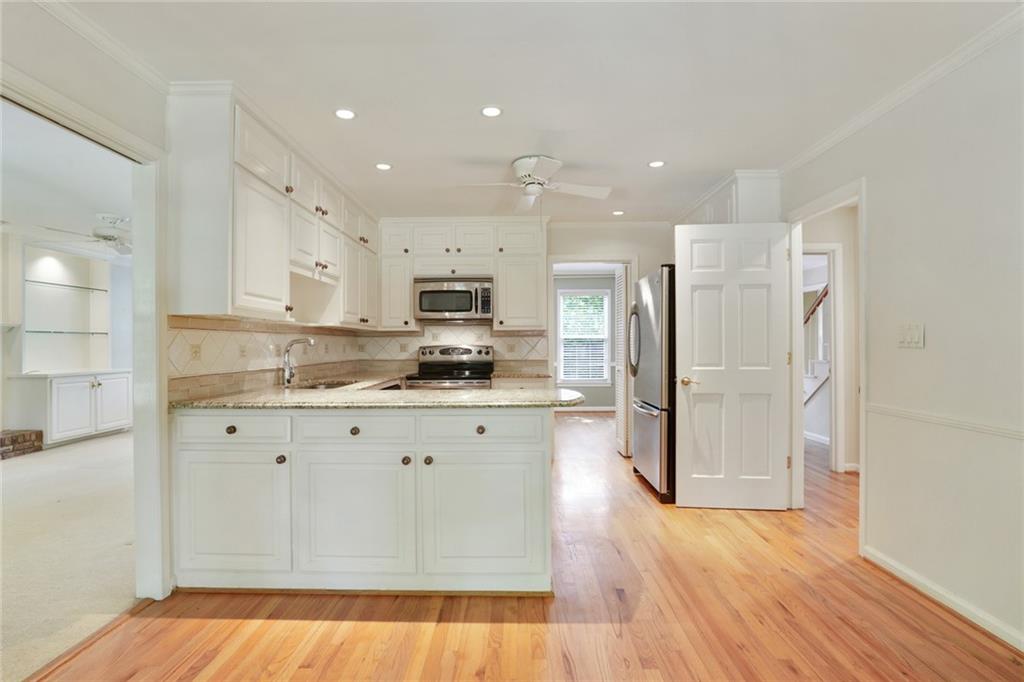 4948 Windhaven Court