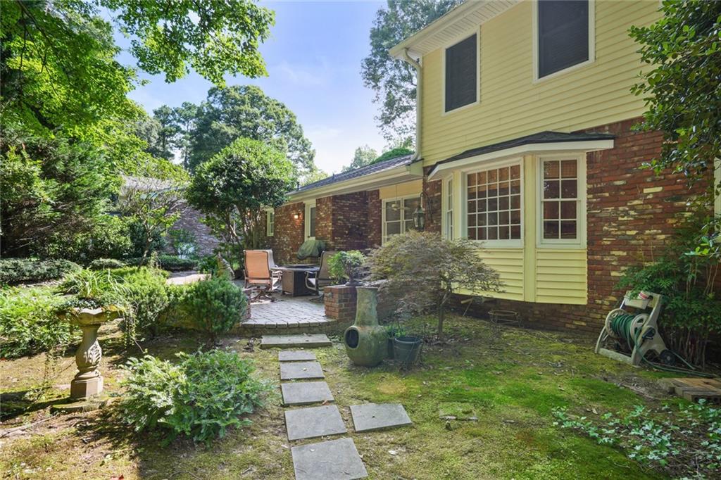 4948 Windhaven Court