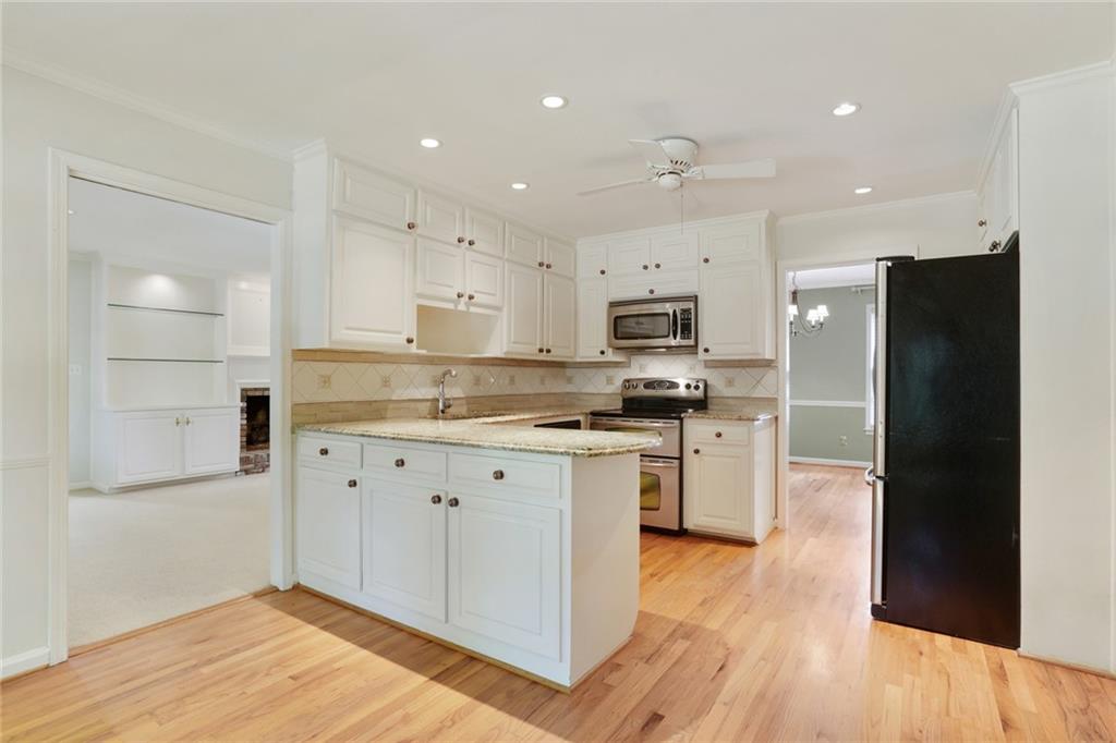 4948 Windhaven Court