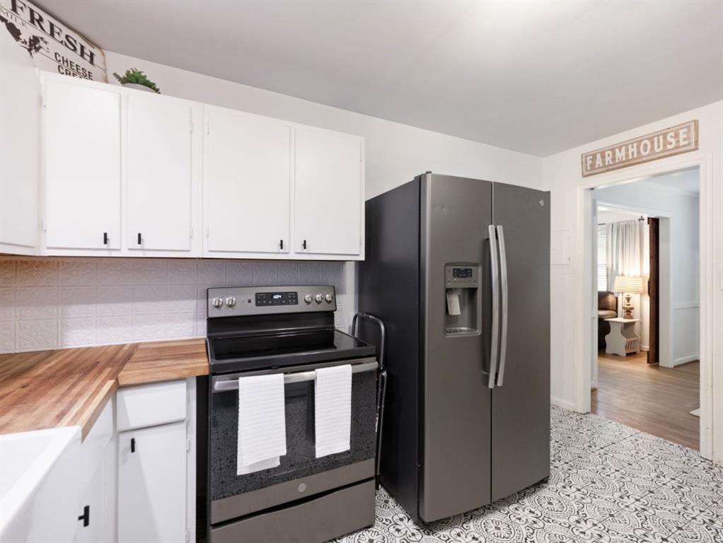 3724 Crestview Drive SE