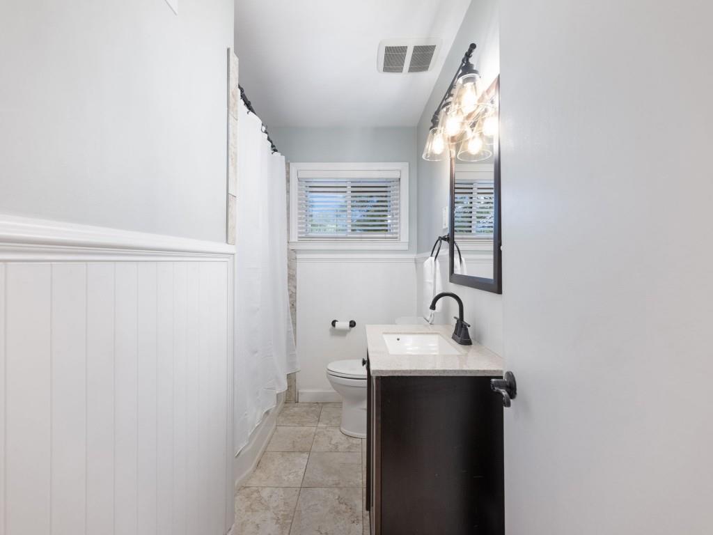 3724 Crestview Drive SE