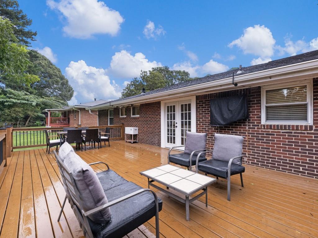 3724 Crestview Drive SE