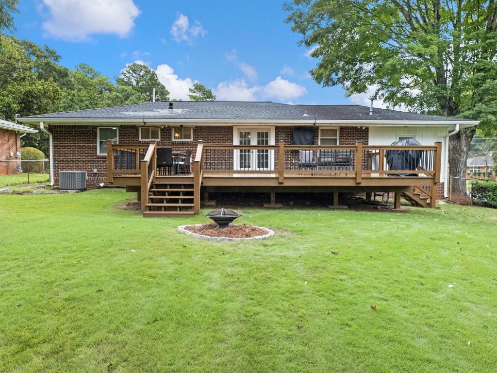 3724 Crestview Drive SE