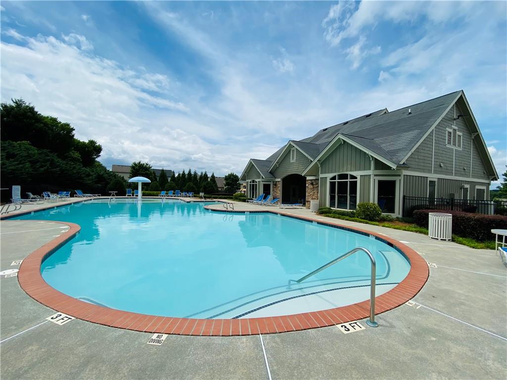 1509 Charcoal Ives Road