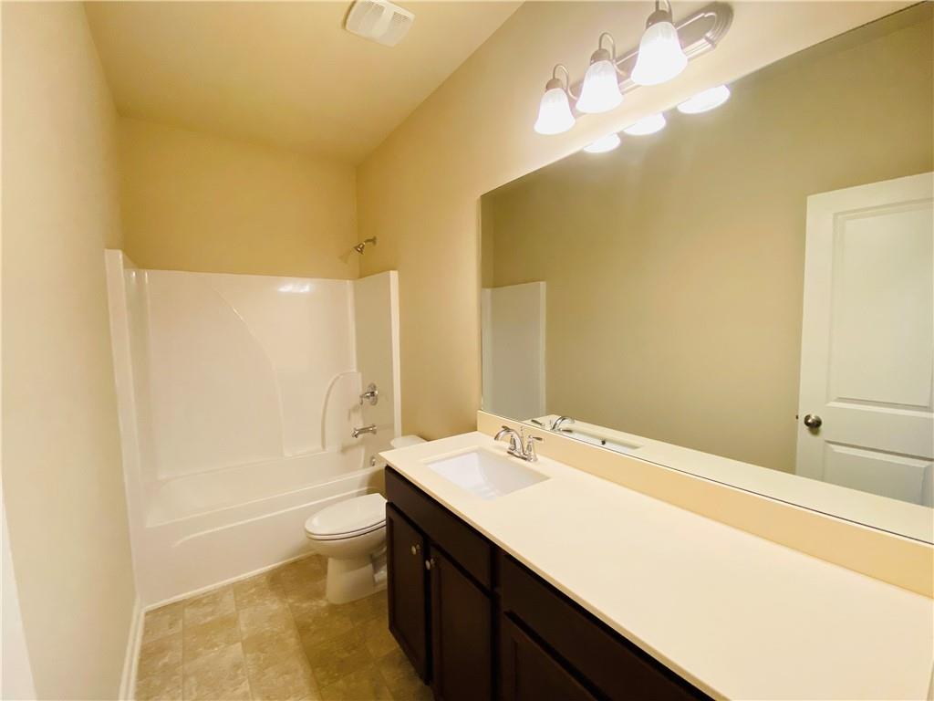 1509 Charcoal Ives Road