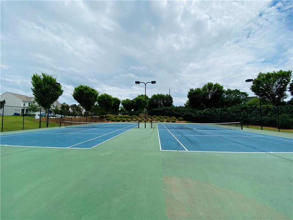 1509 Charcoal Ives Road