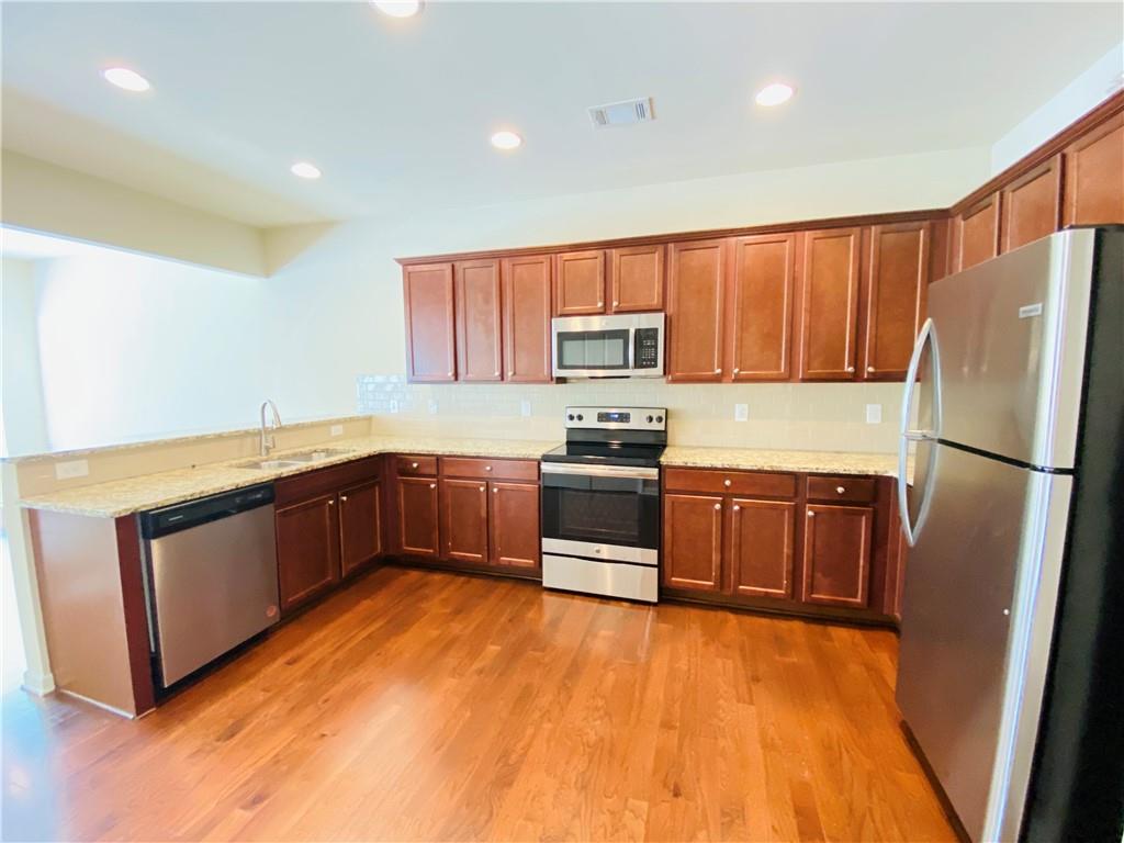 1509 Charcoal Ives Road