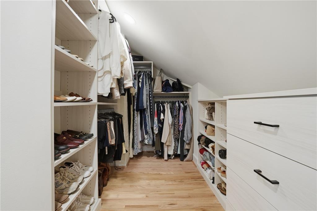 1452 North Avenue NE