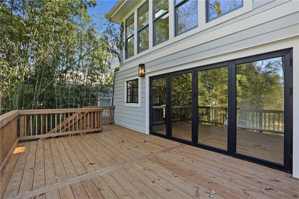 1452 North Avenue NE