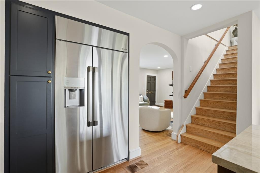 1452 North Avenue NE