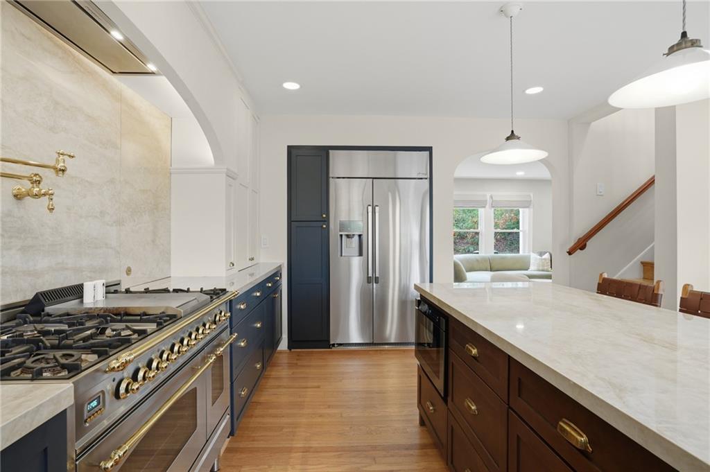 1452 North Avenue NE