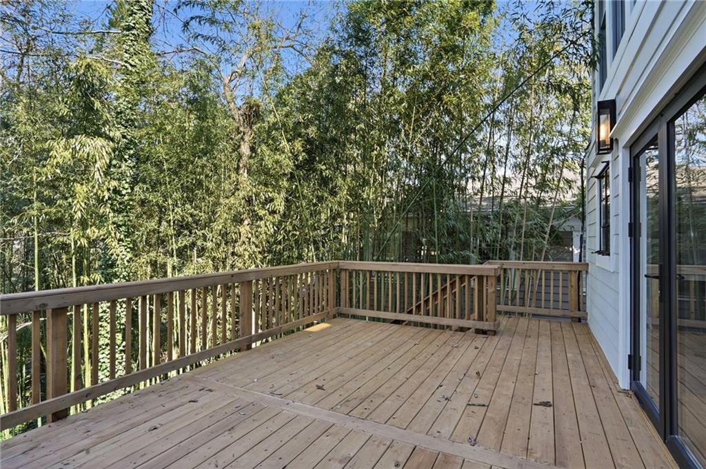 1452 North Avenue NE