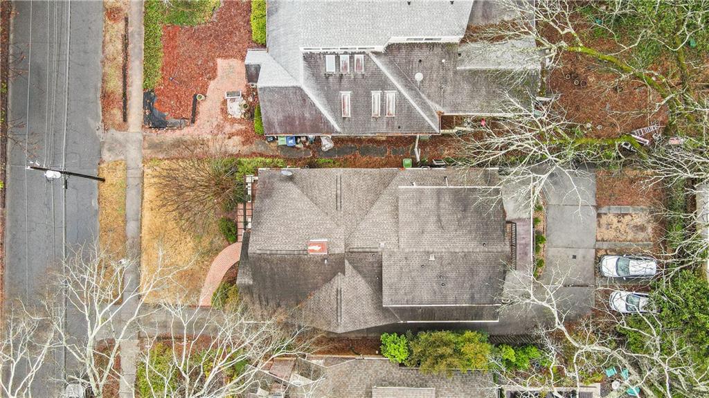 727 Brookridge Drive NE