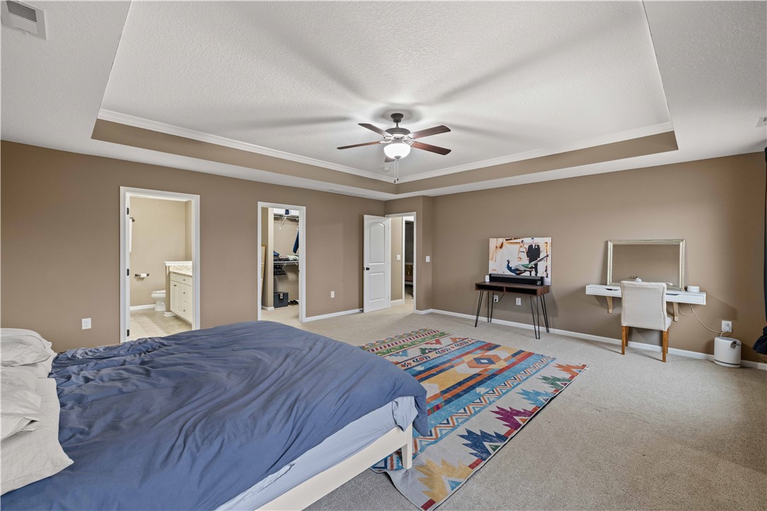 7913 NW 95th Street