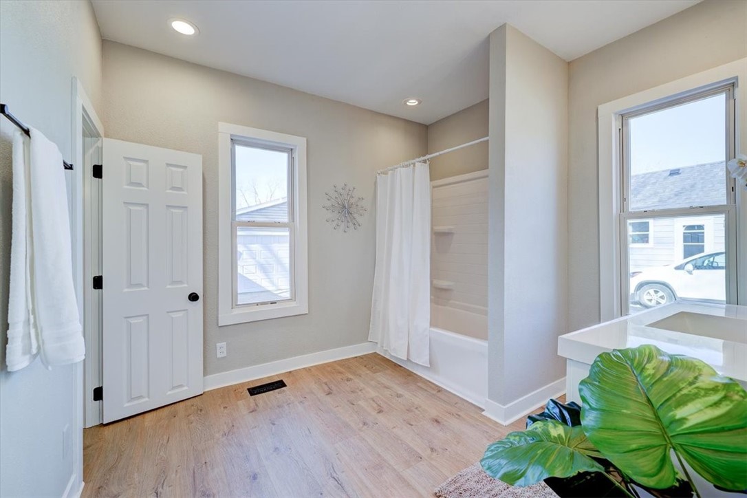 306 Walnut Avenue