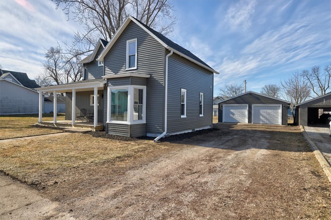 306 Walnut Avenue