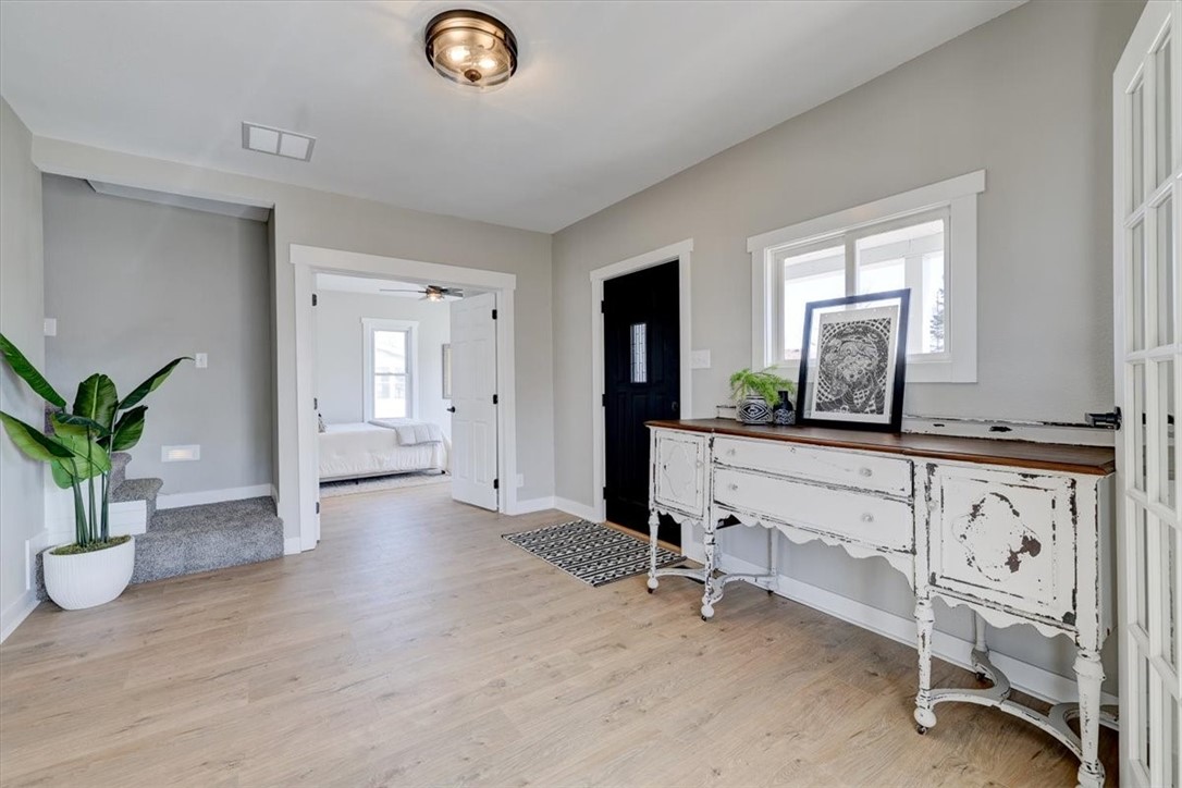 306 Walnut Avenue