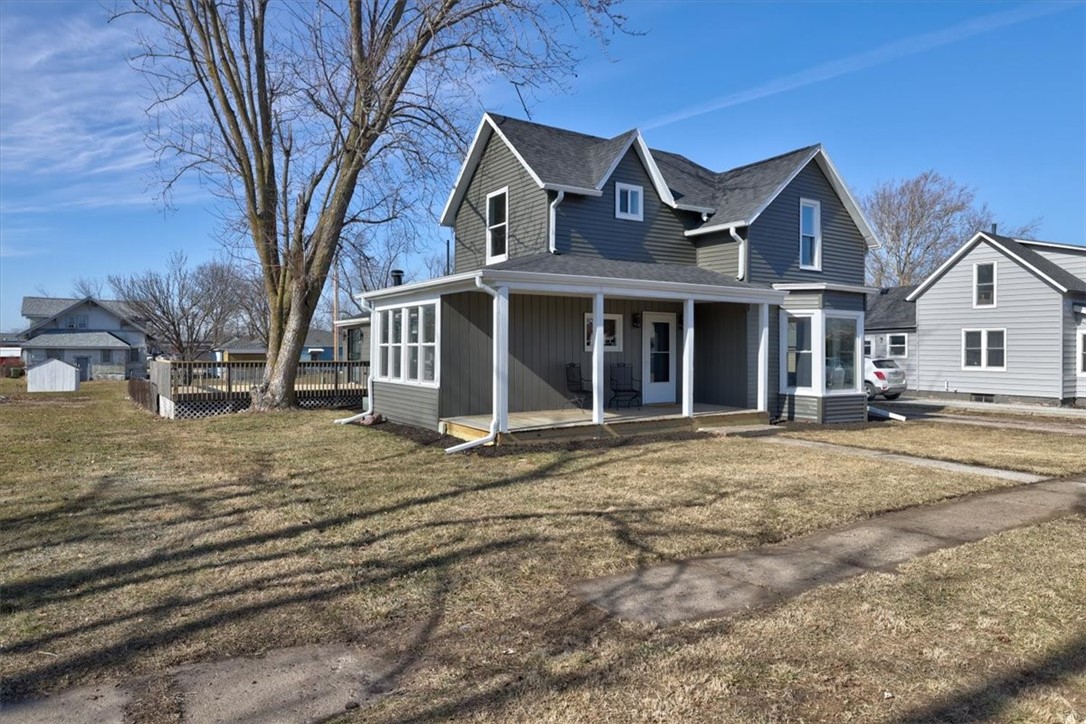 306 Walnut Avenue