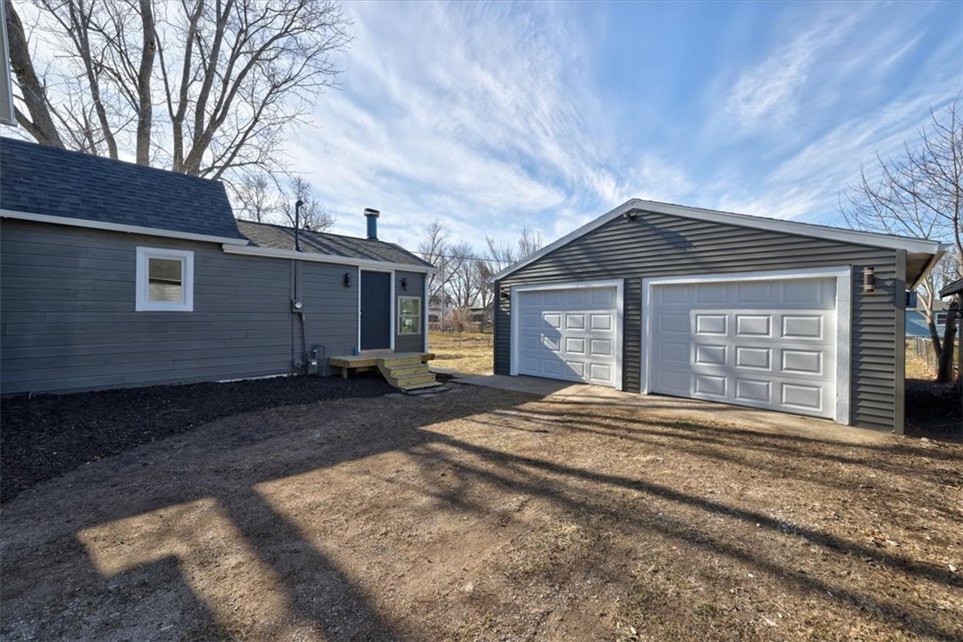 306 Walnut Avenue