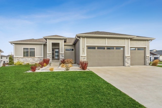405 NW Beechwood Drive