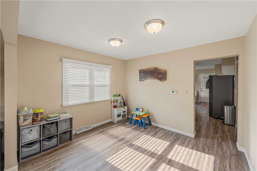 2805 Ashwood Drive