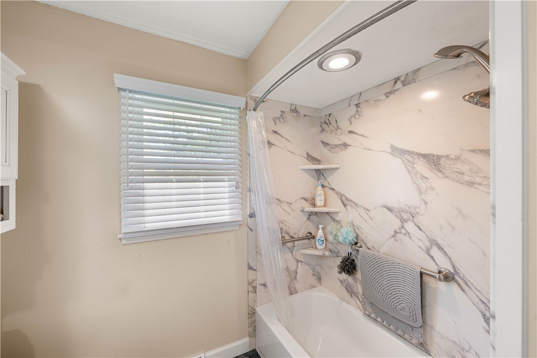 2805 Ashwood Drive