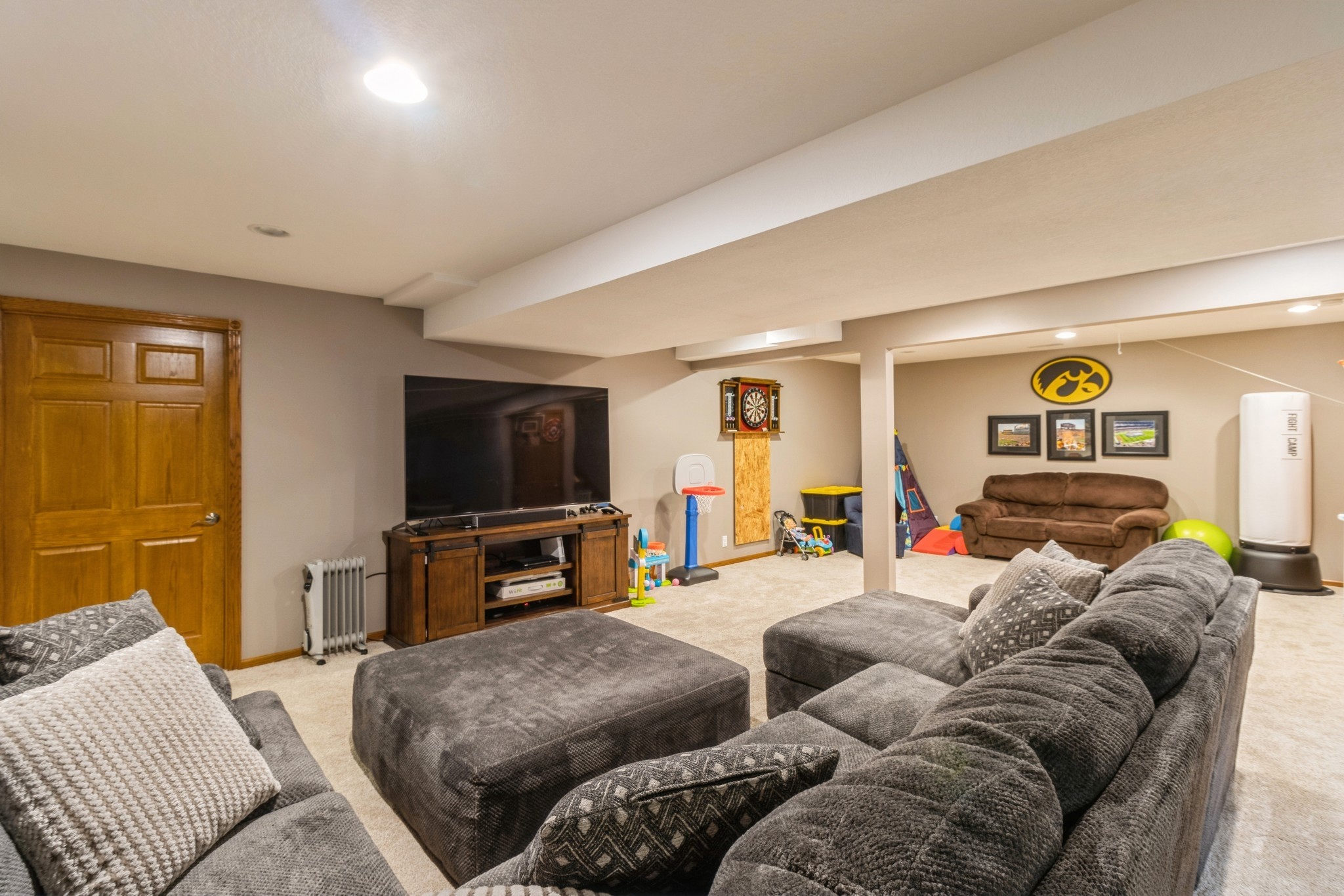 7319 NW Fisher Lane