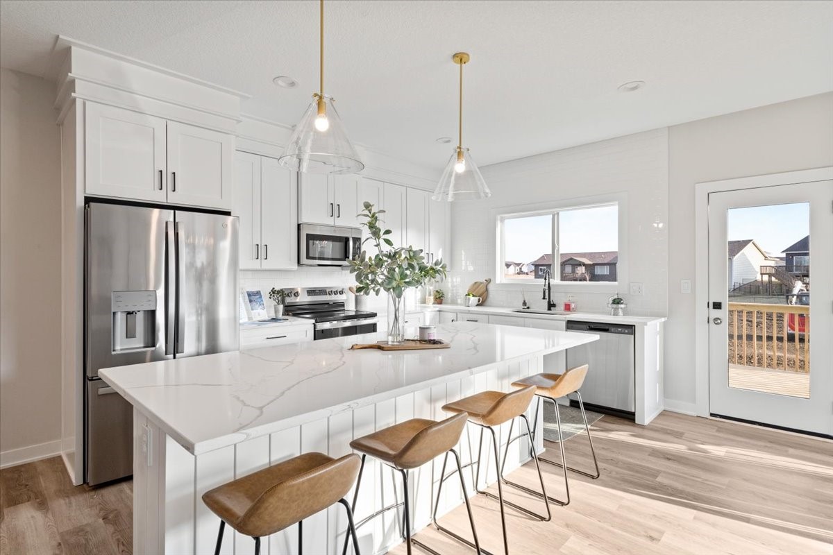 1910 16th Circle SE