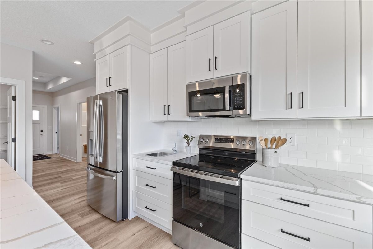 1910 16th Circle SE