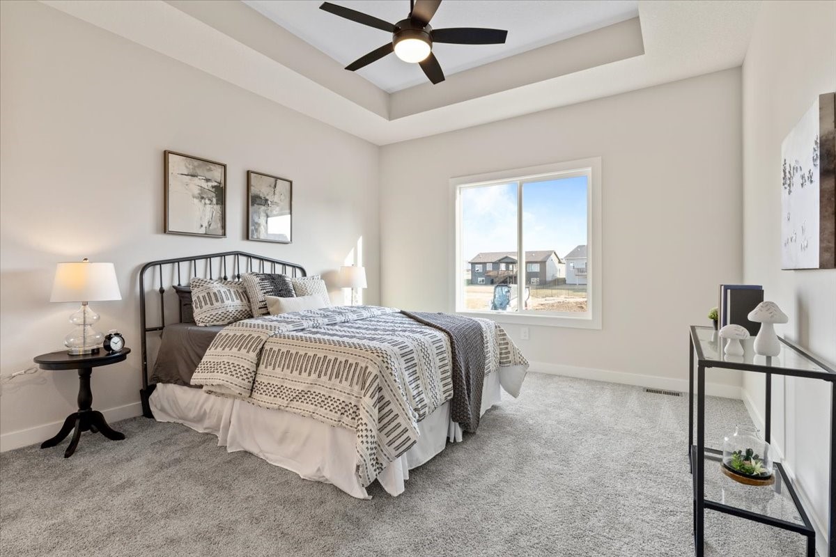 1910 16th Circle SE