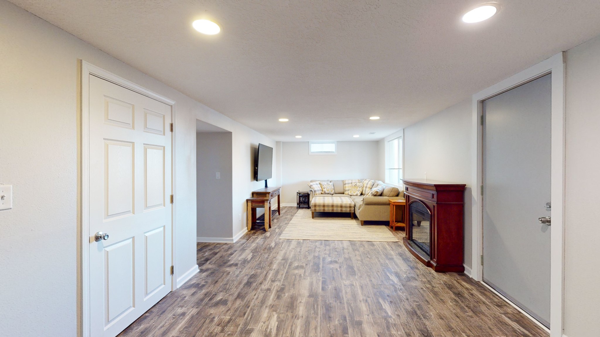 615 E Sixth Street