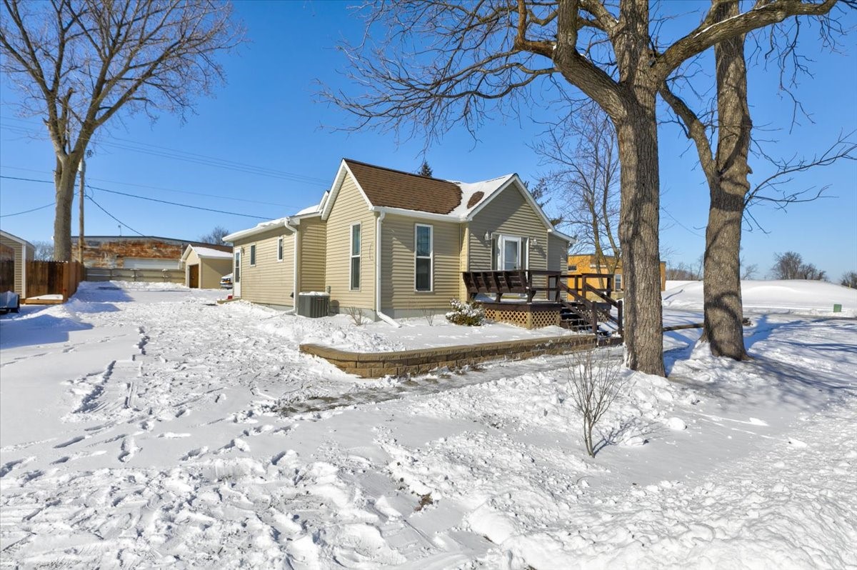 104 Cedar Avenue