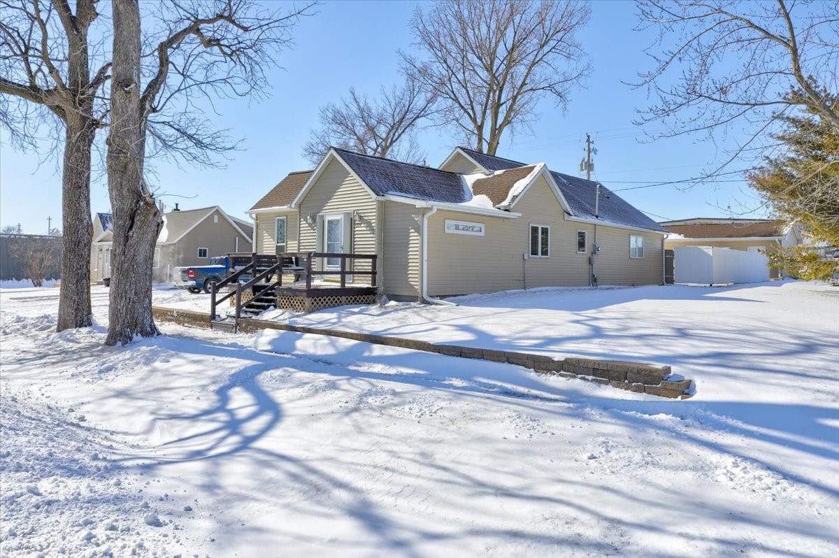 104 Cedar Avenue