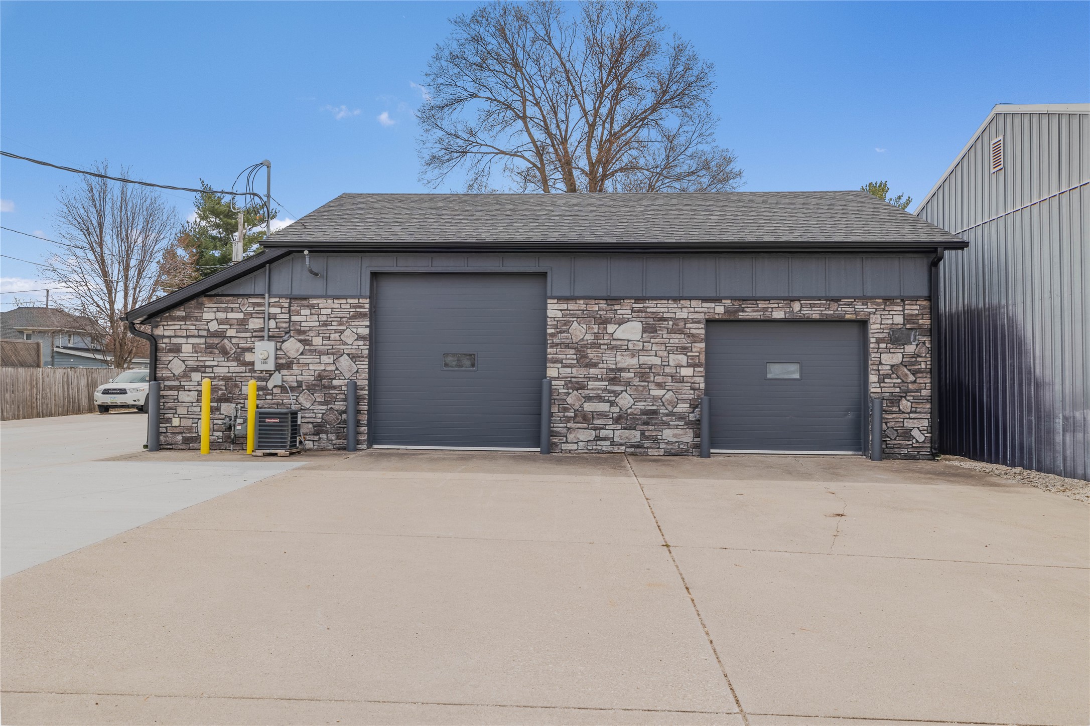 1404 Sugar Grove Avenue