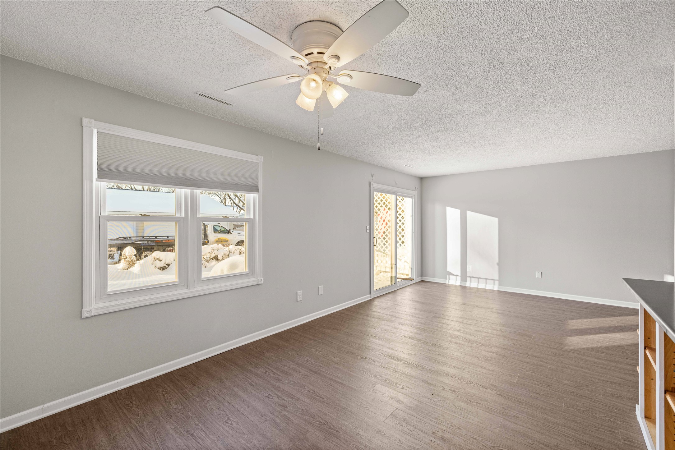 1240 49th Street 5