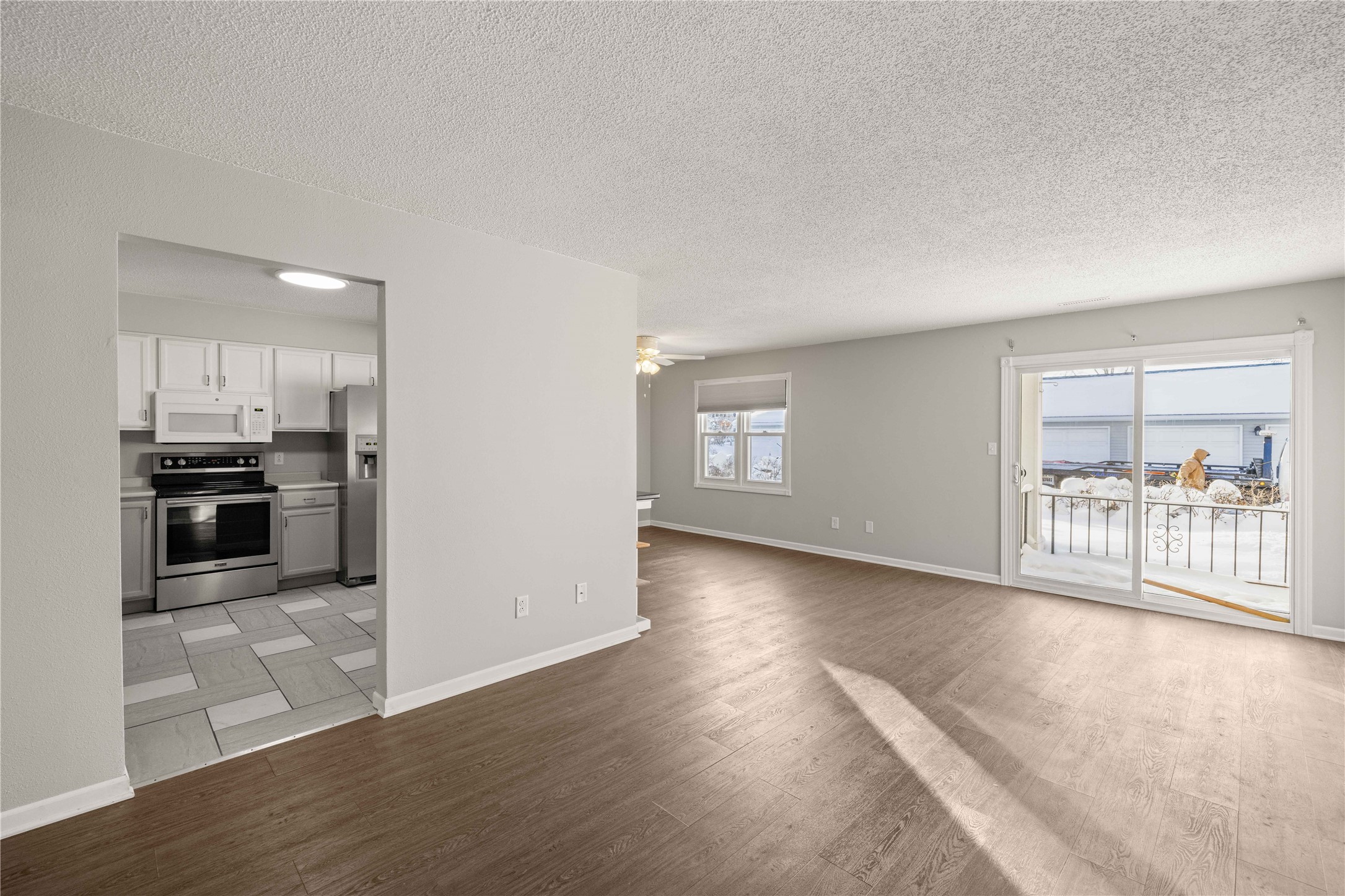 1240 49th Street 5