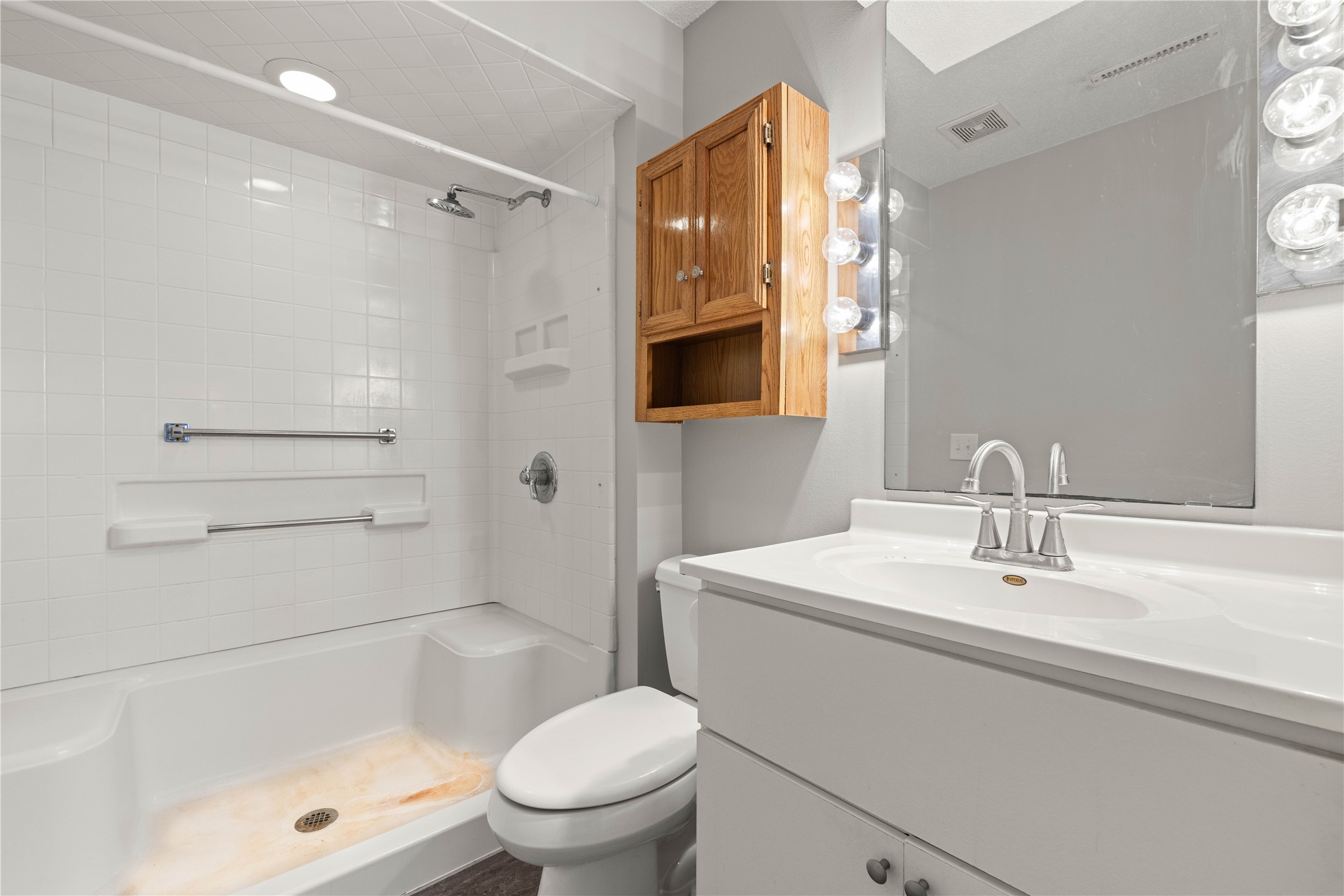 1240 49th Street 5