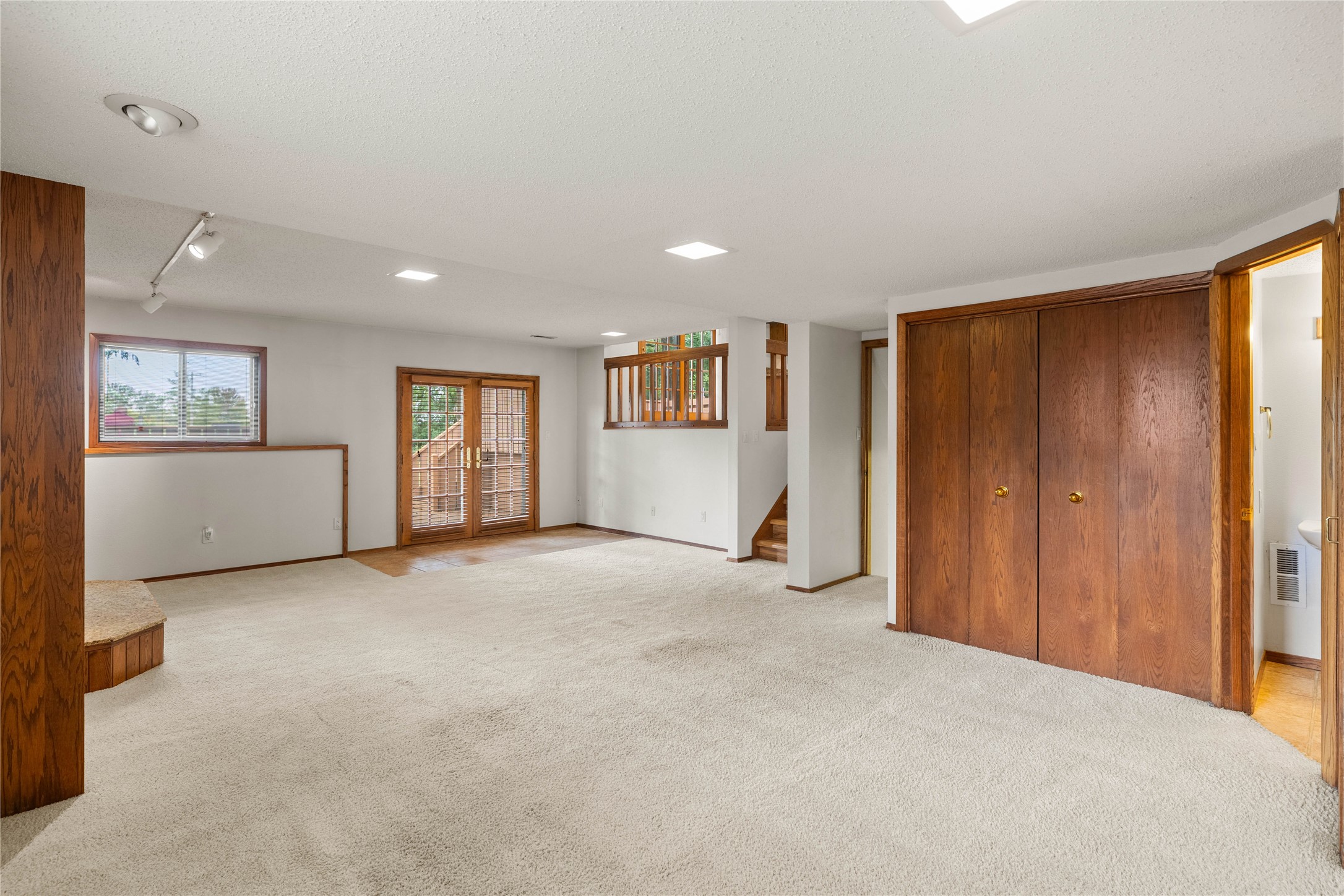 6671 NW 48th Street