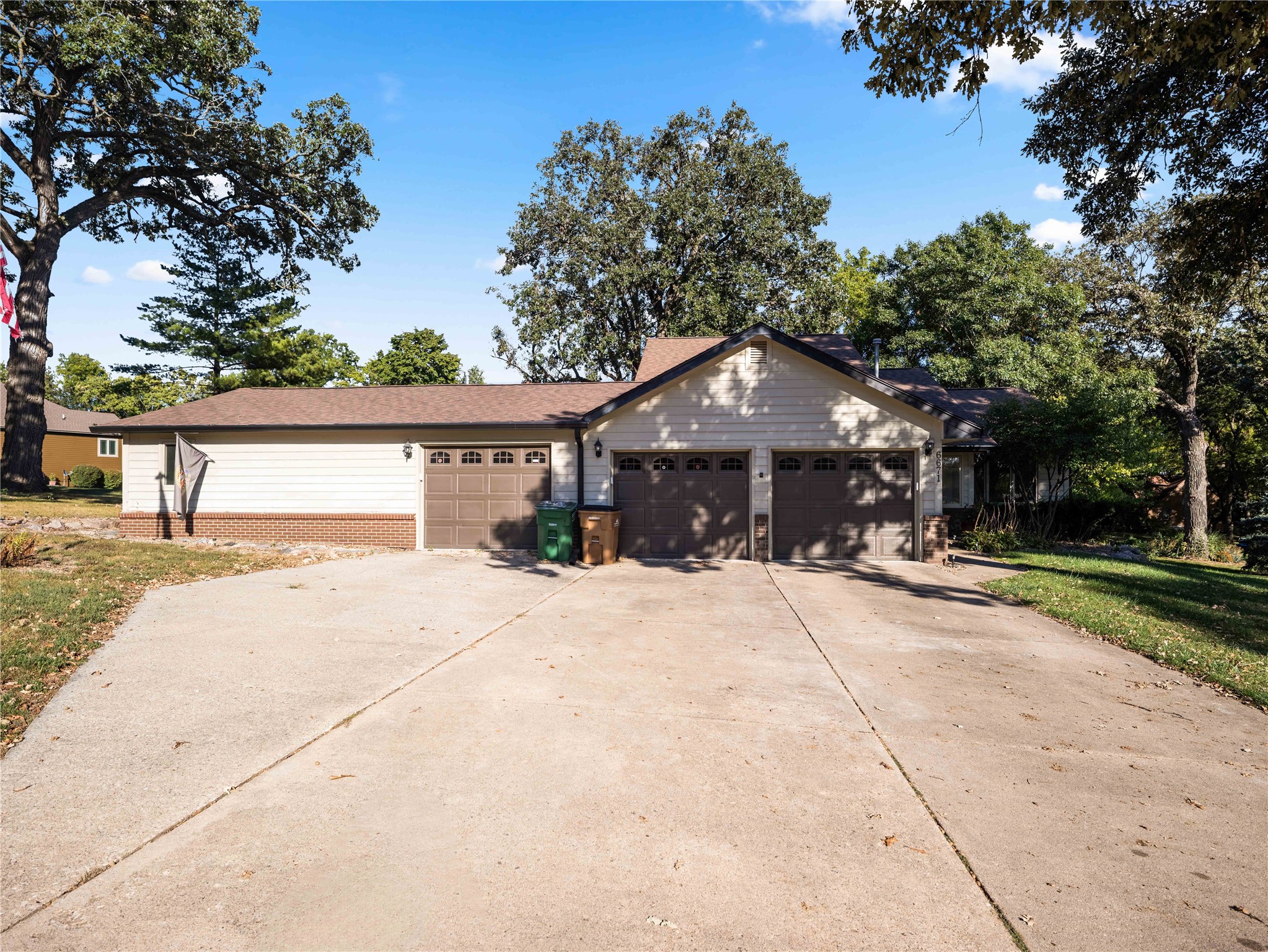 6671 NW 48th Street