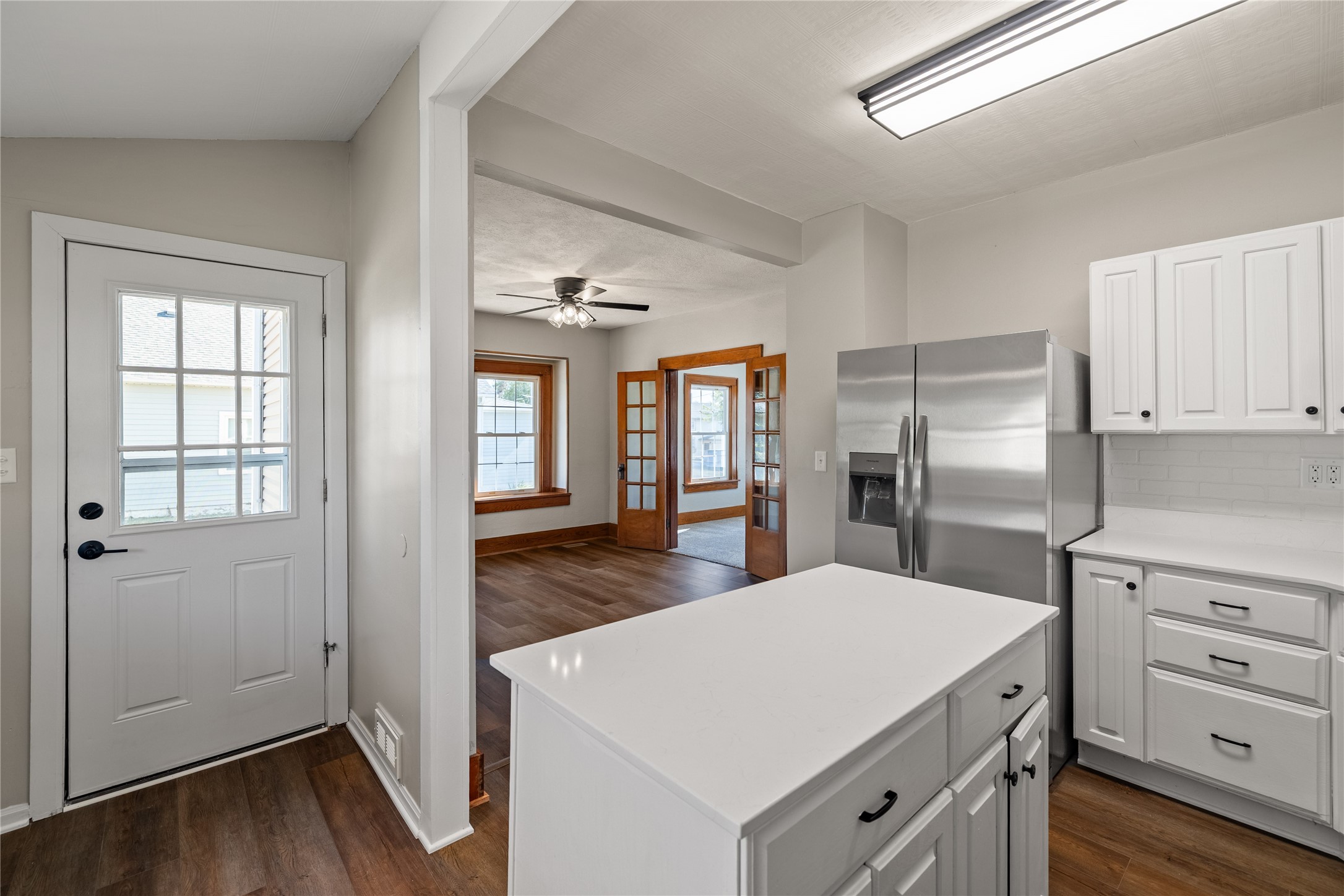 615 W Fifth Street