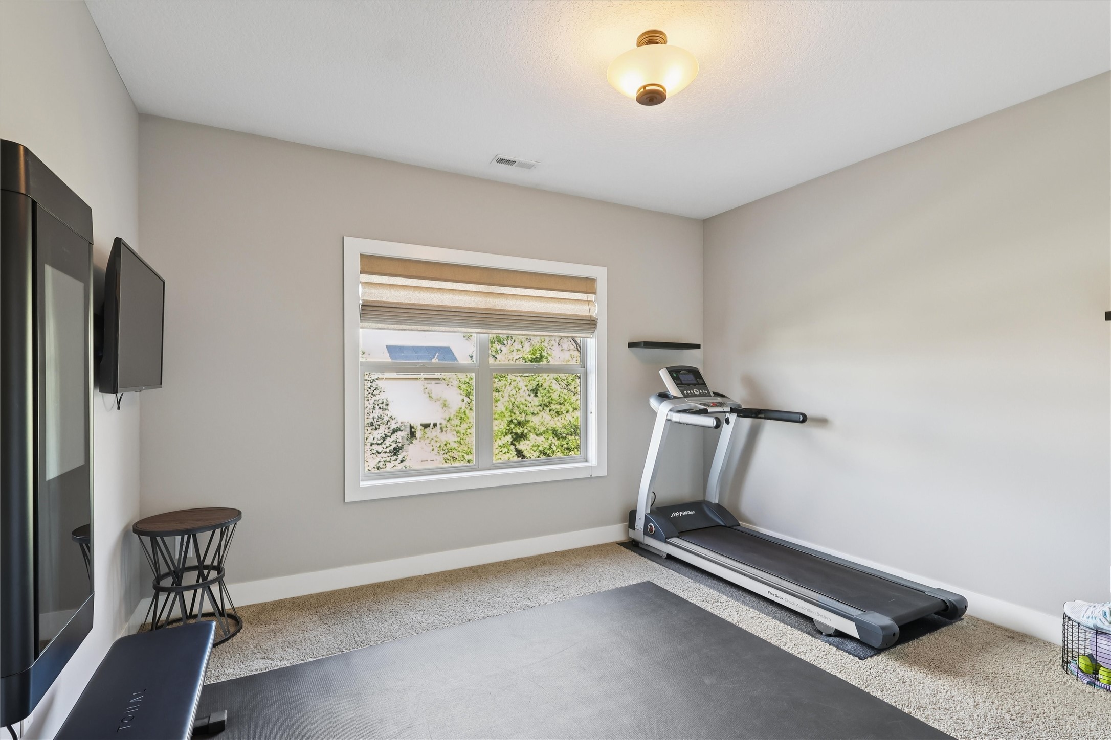 8243 Sky View Circle