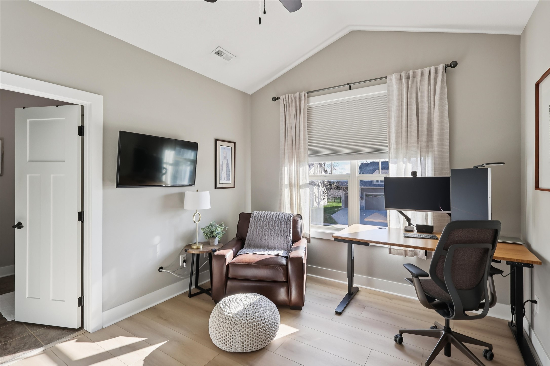 8243 Sky View Circle