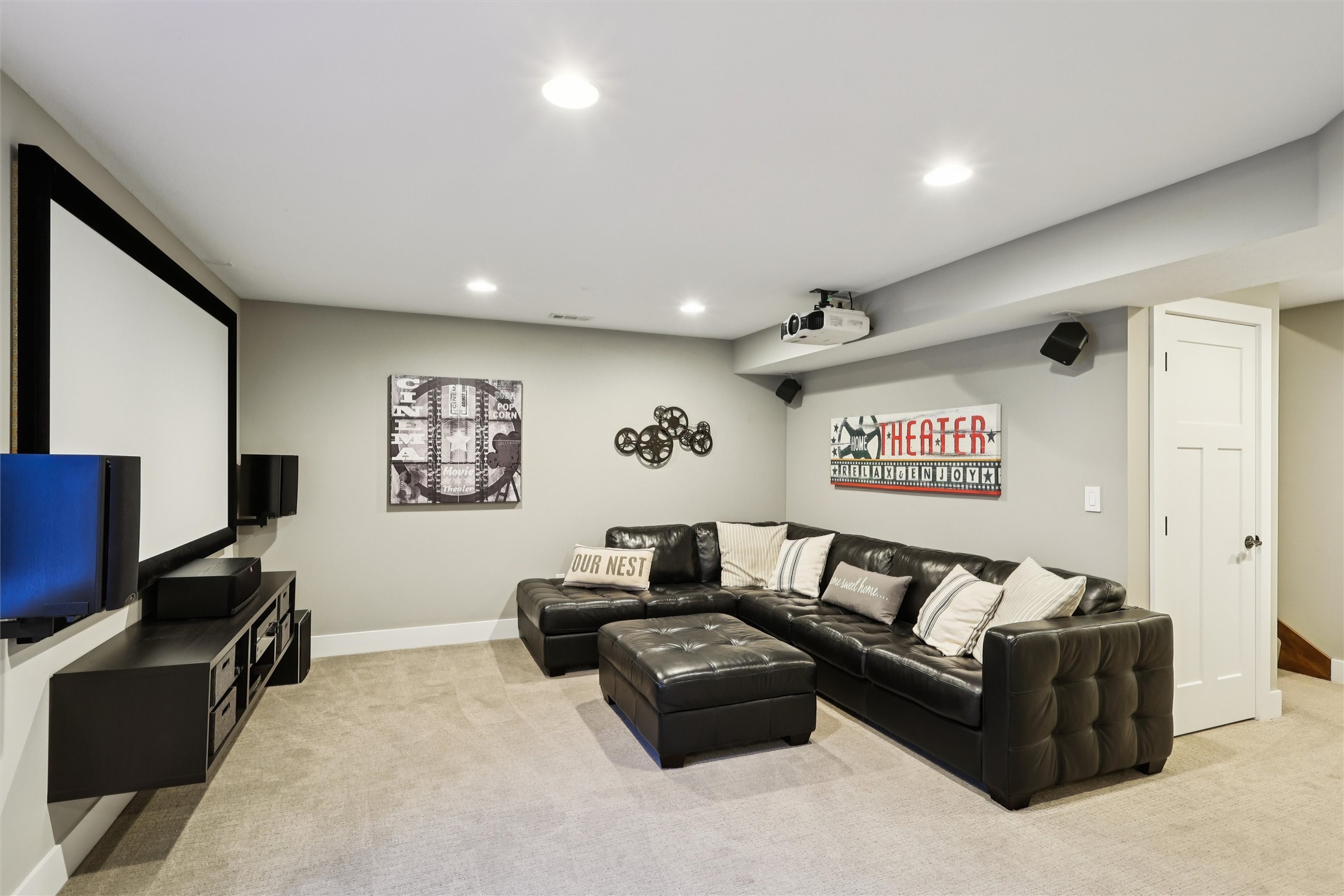 8243 Sky View Circle