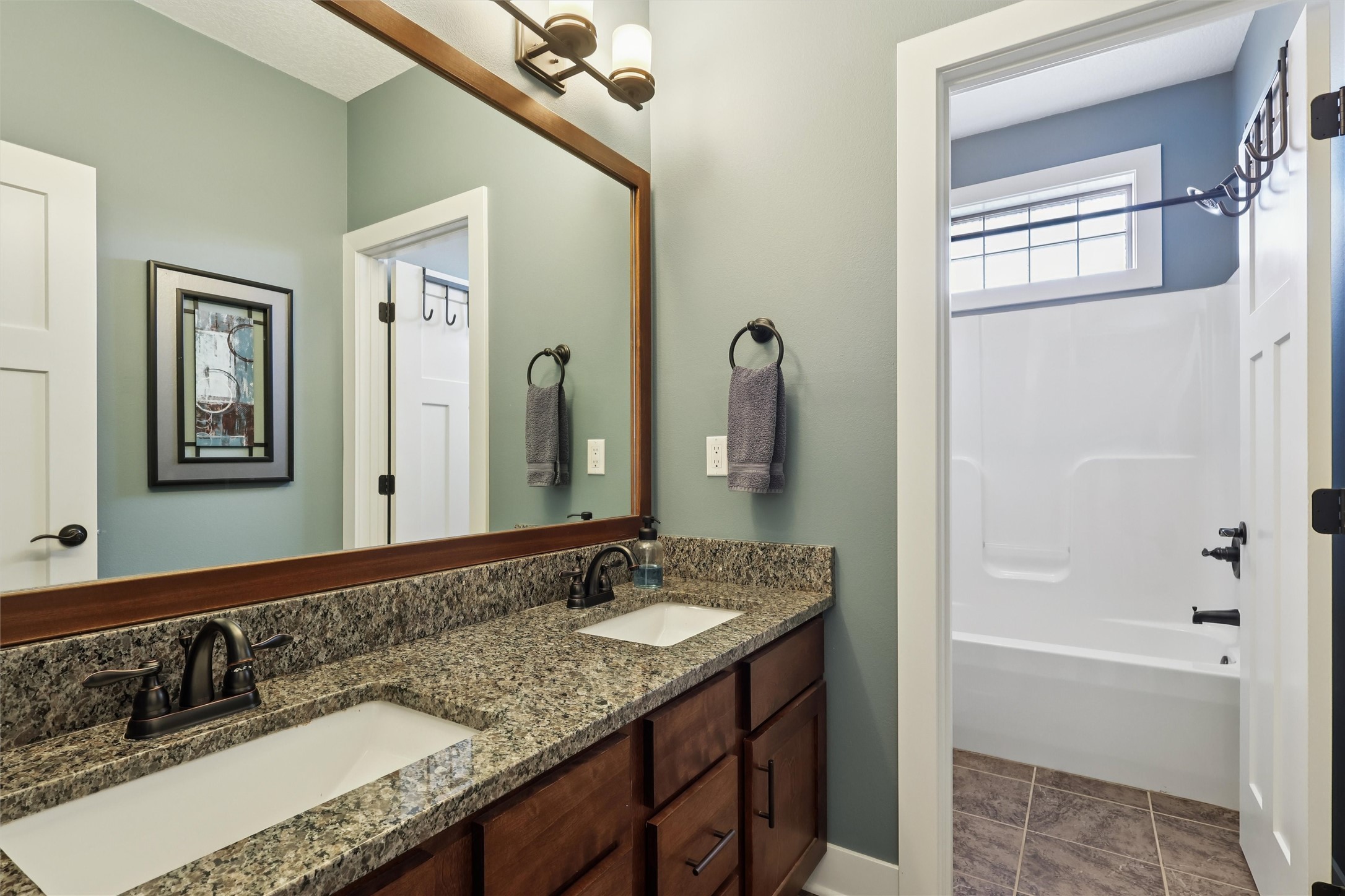 8243 Sky View Circle