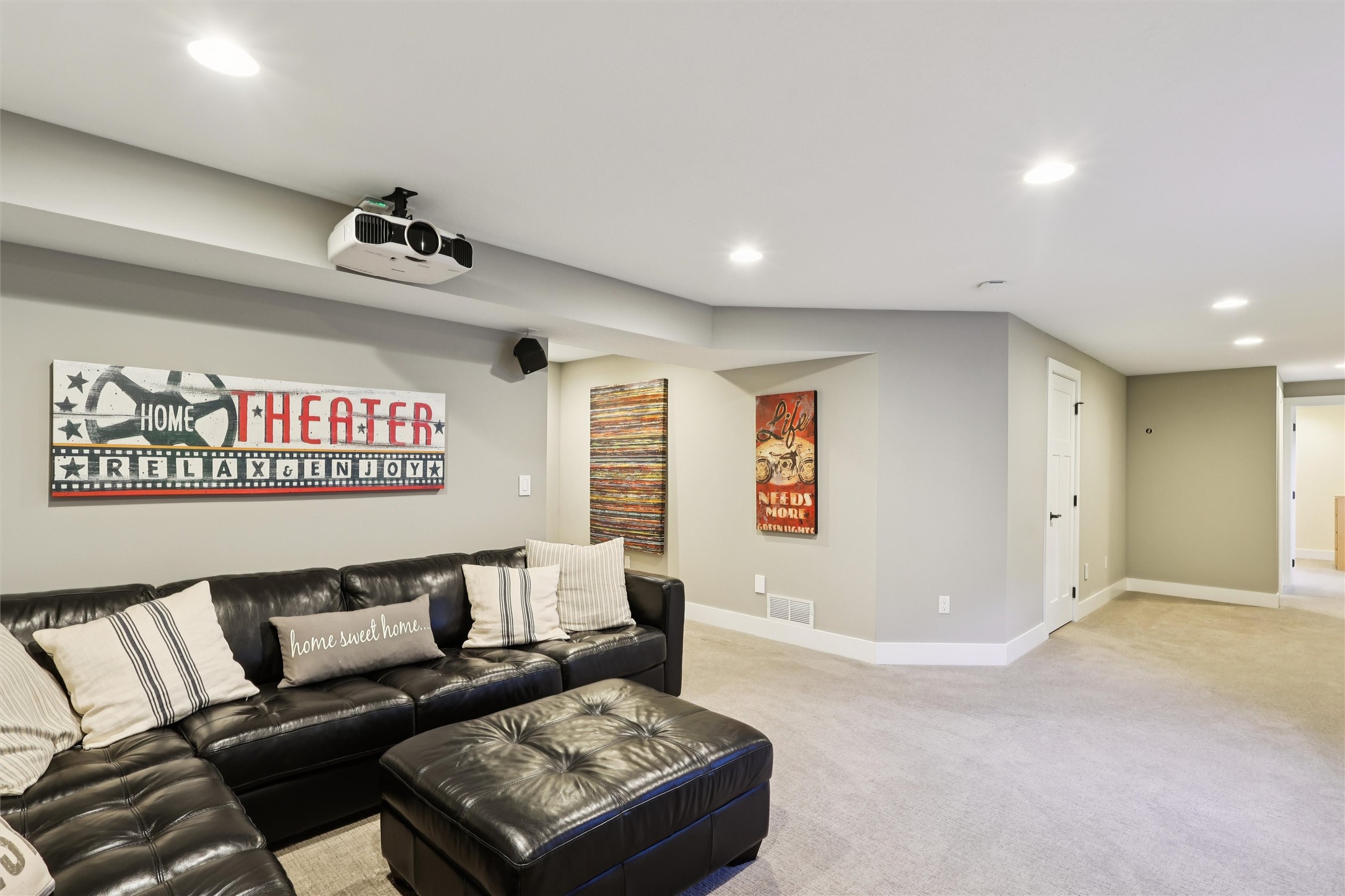 8243 Sky View Circle