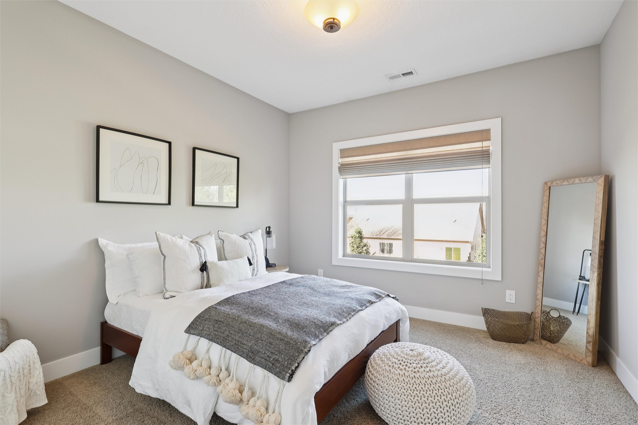 8243 Sky View Circle