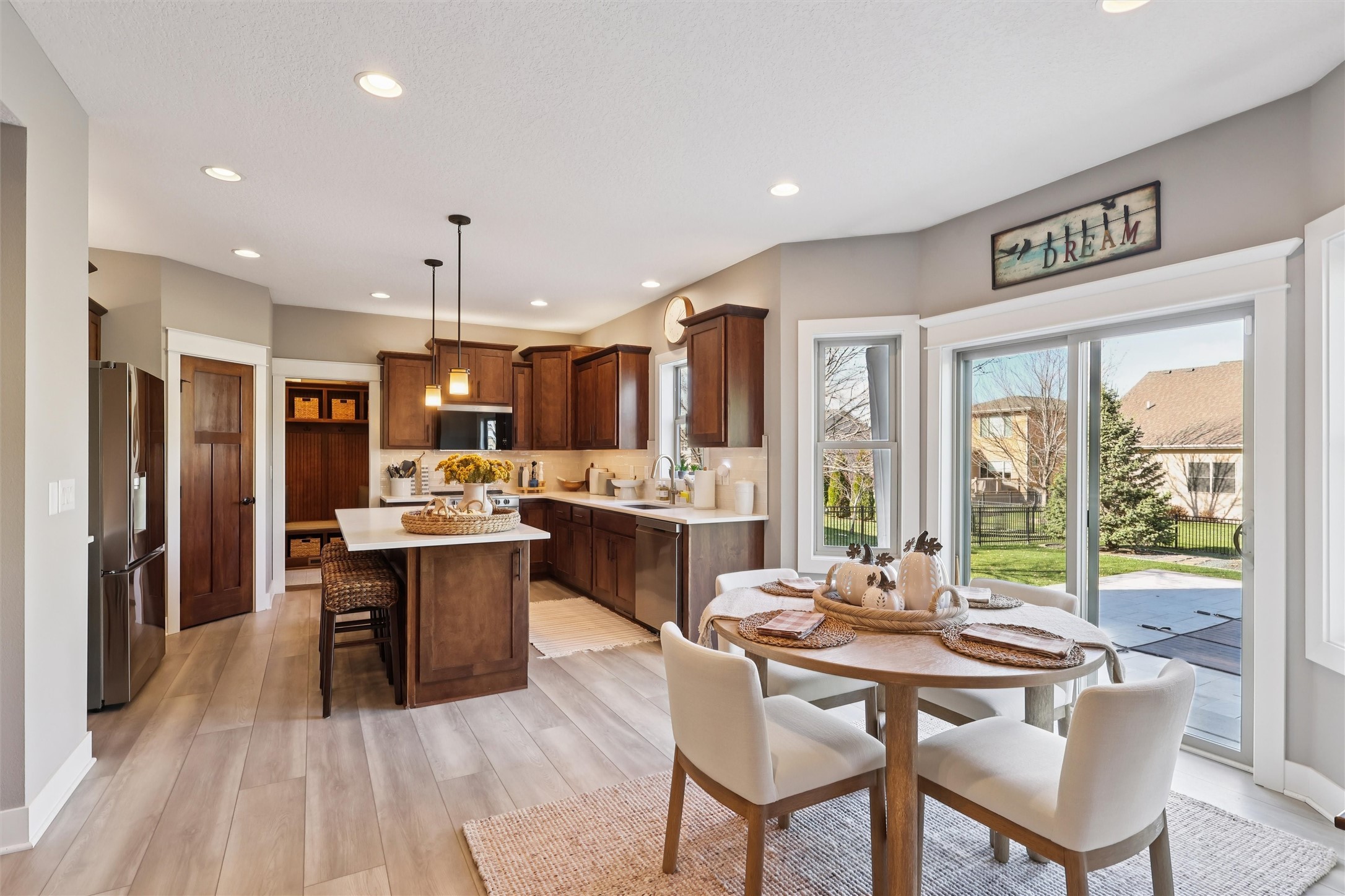 8243 Sky View Circle