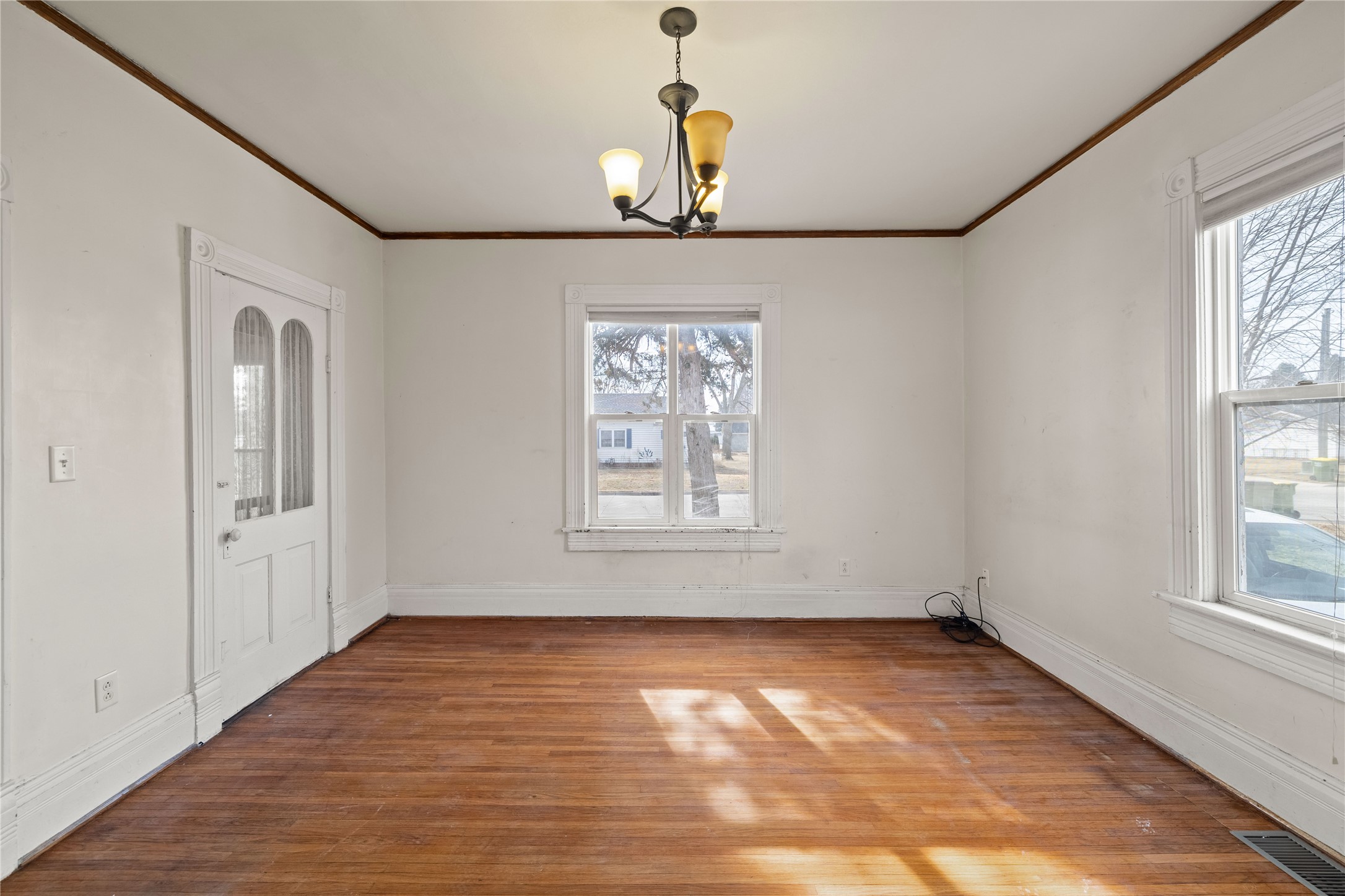 715 E First Street